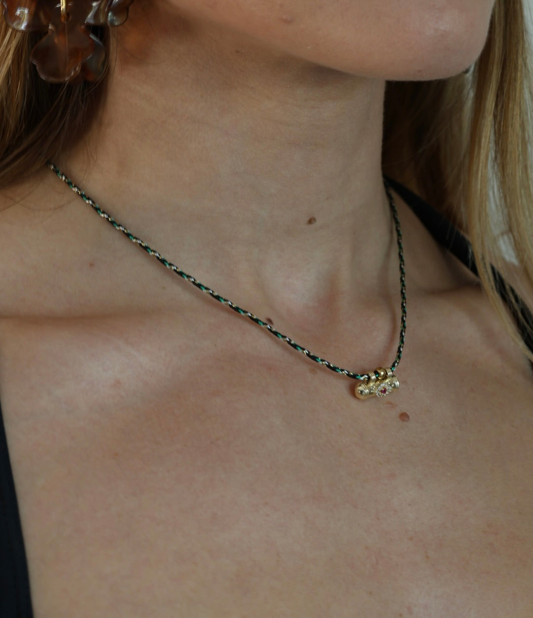 Collier Lucas