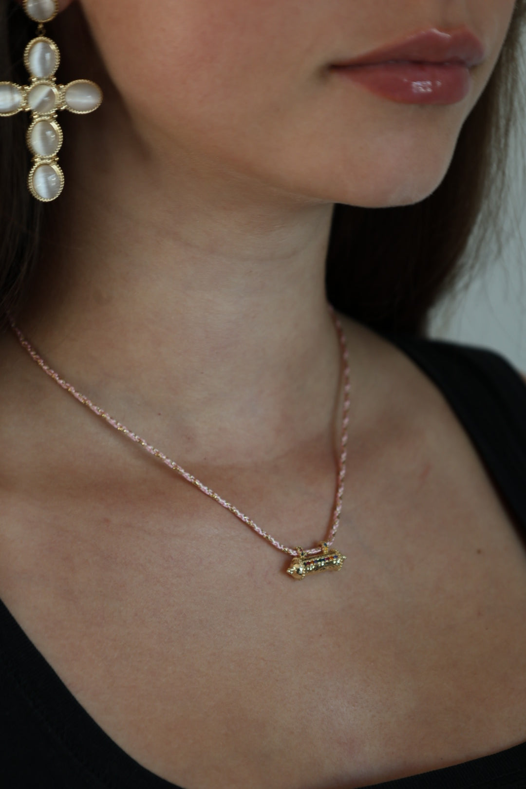 Collier Lucas