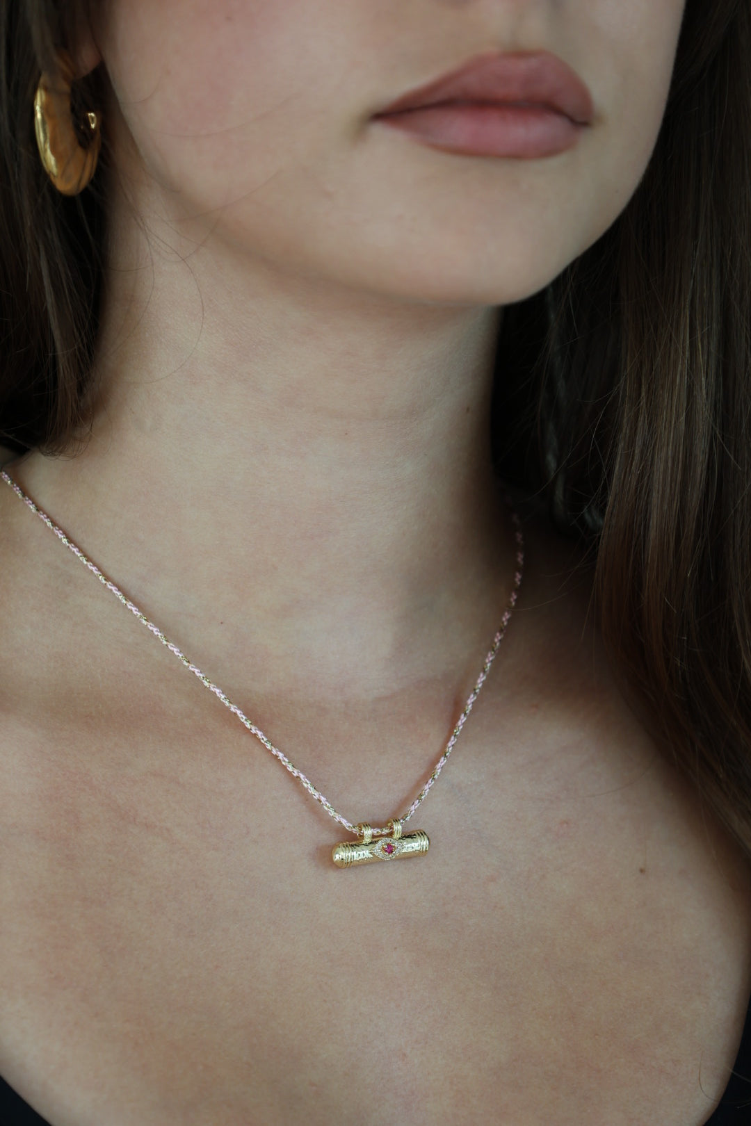 Collier Lucas