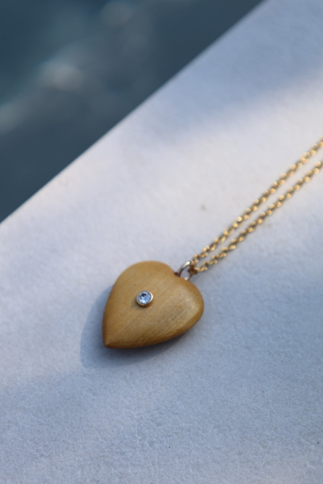 COLLIER ROMANE