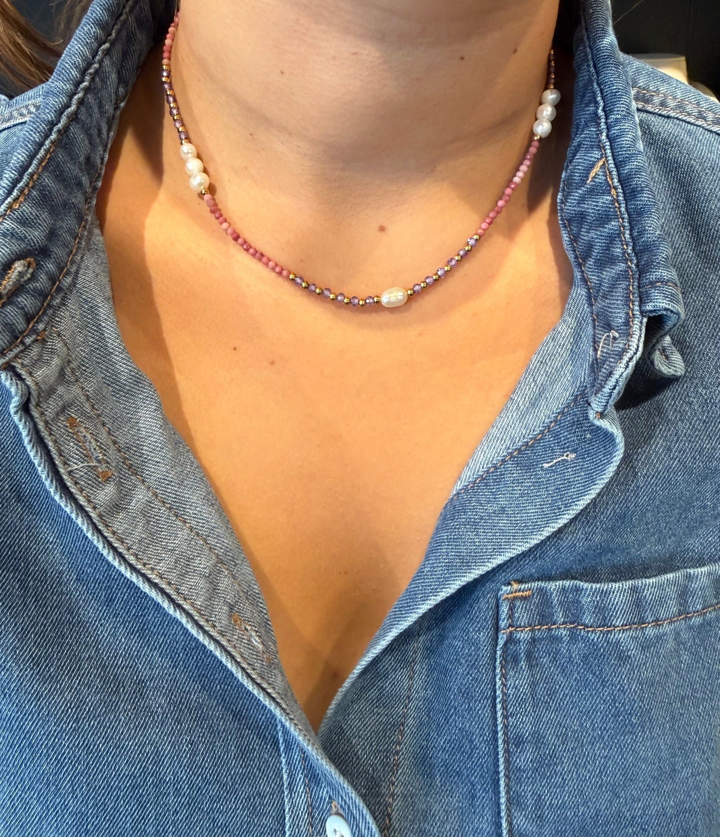 COLLIER JEANY