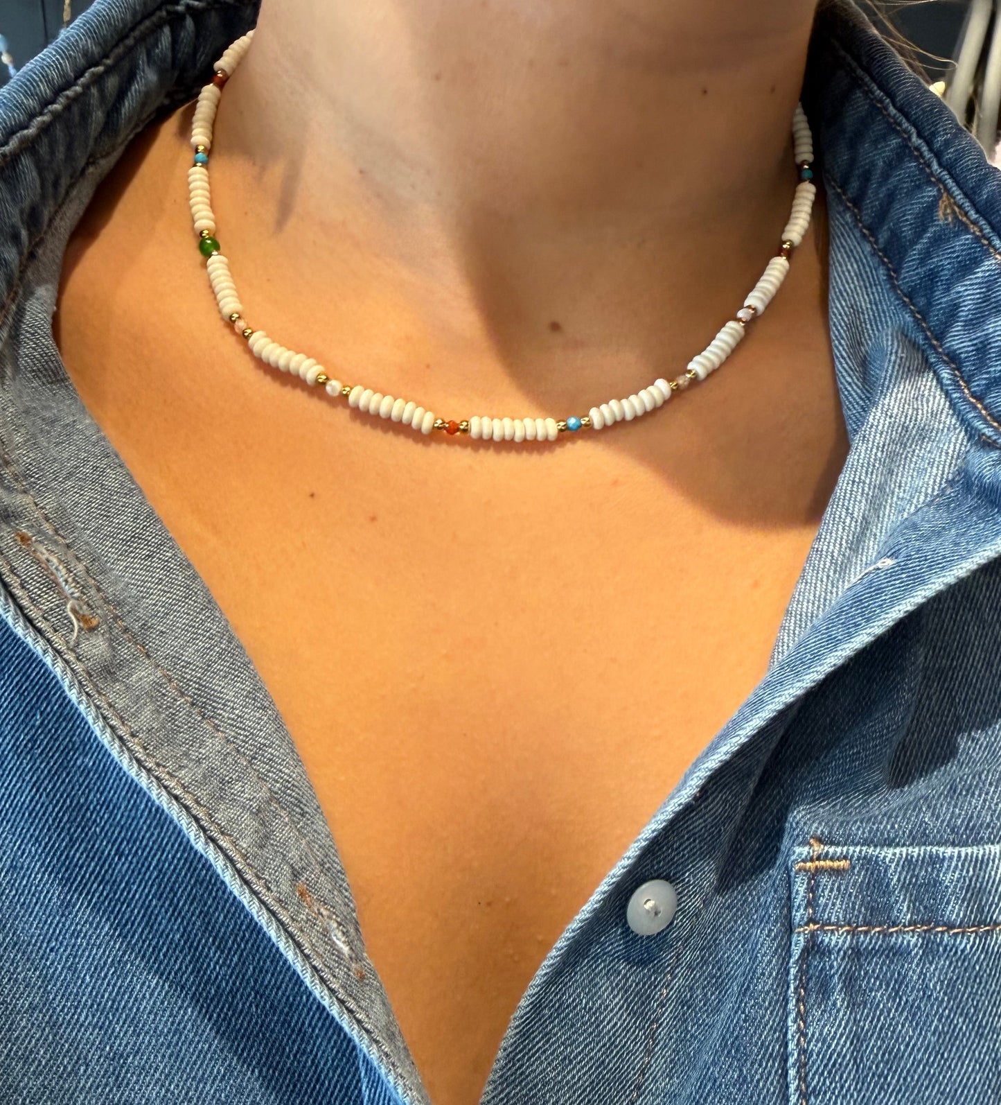 COLLIER JEANY