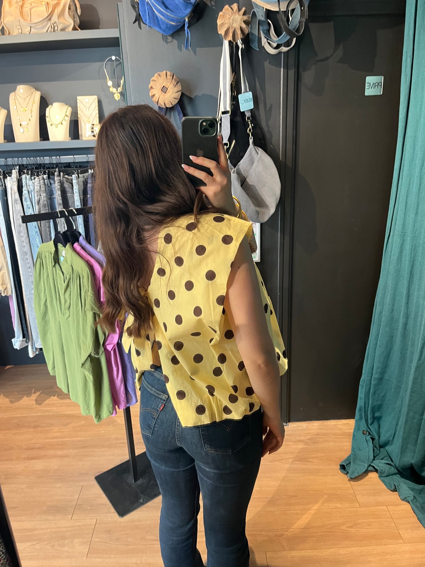 TOP BELLA
