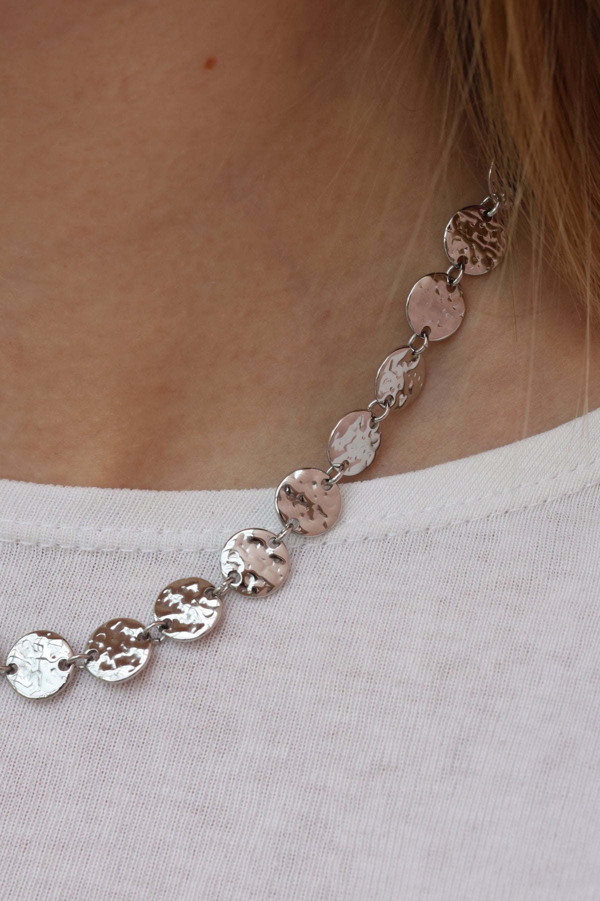 REBECCA NECKLACE 🫐