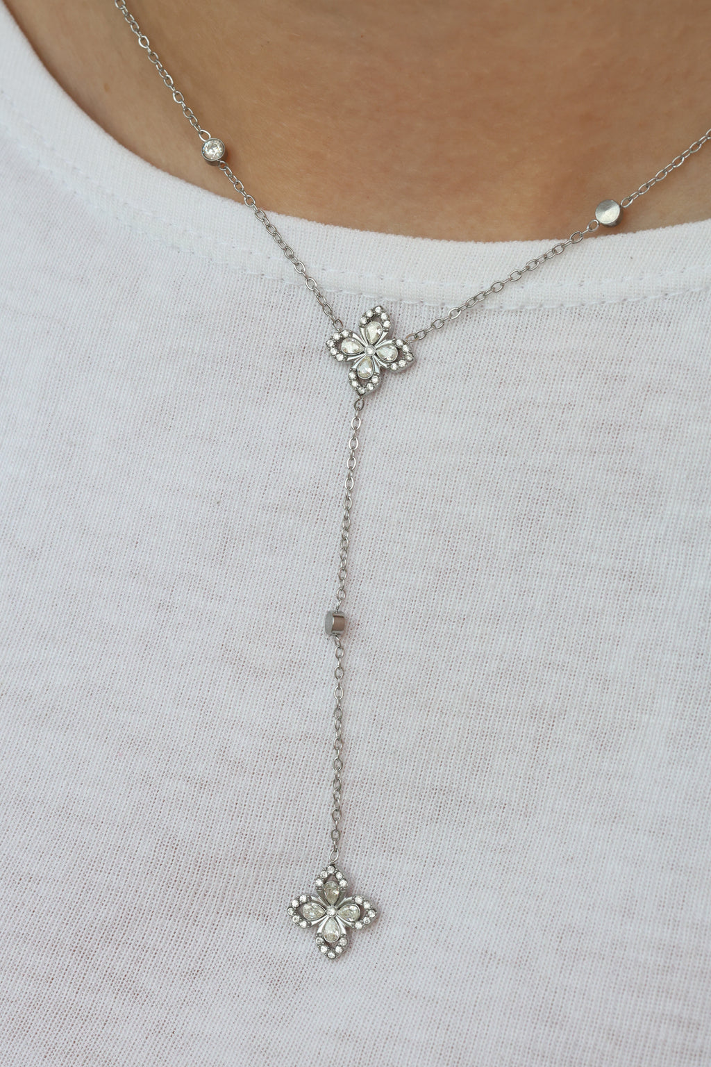 MONA NECKLACE