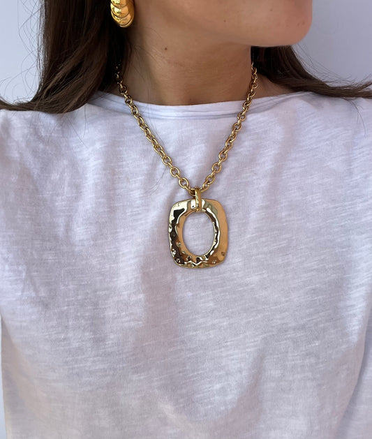 COLLIER ENJOY