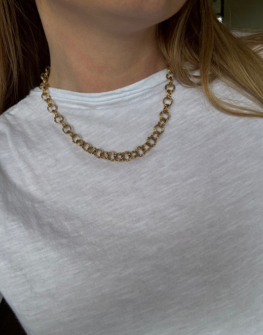 COLLIER MAELA
