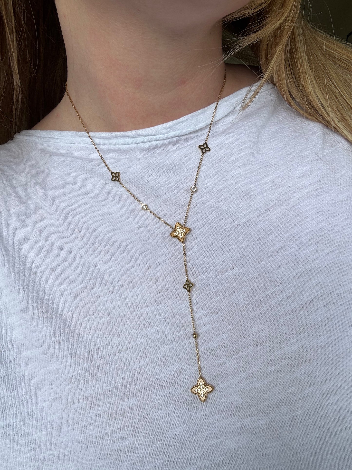 COLLIER JAYNA