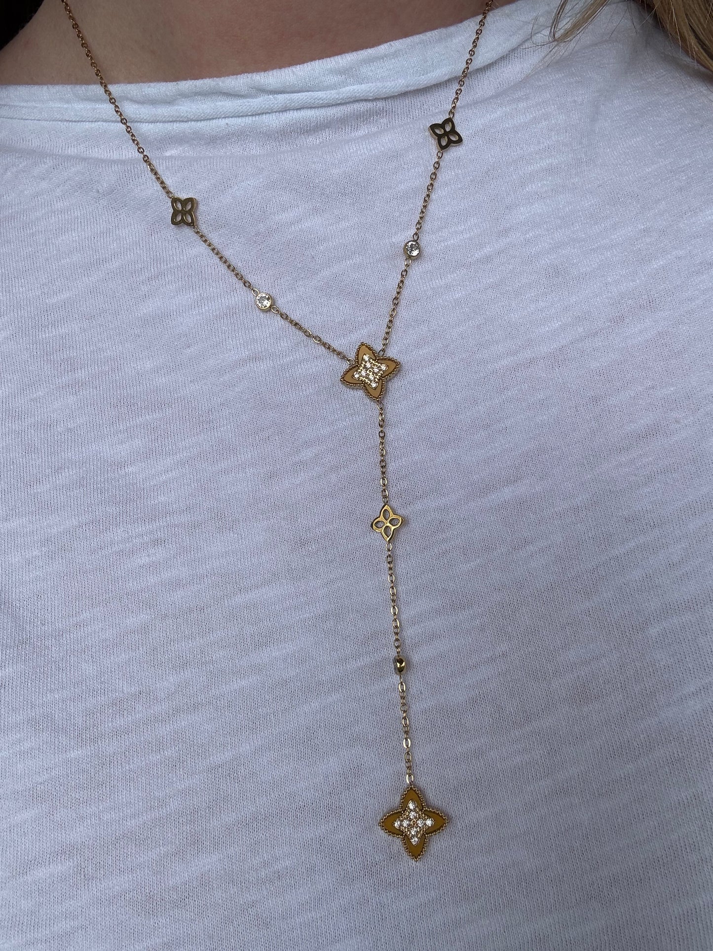 COLLIER JAYNA