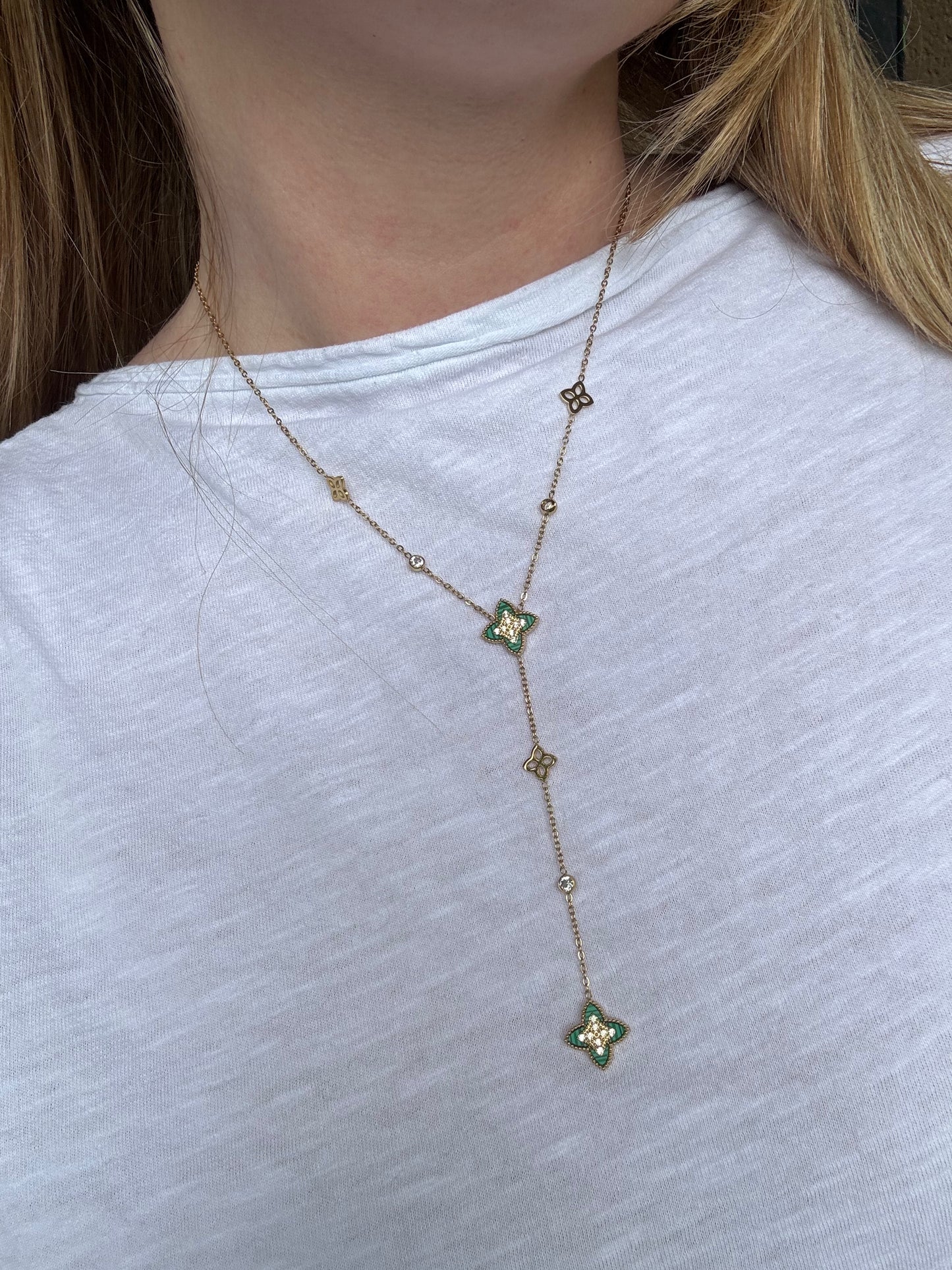 COLLIER JAYNA
