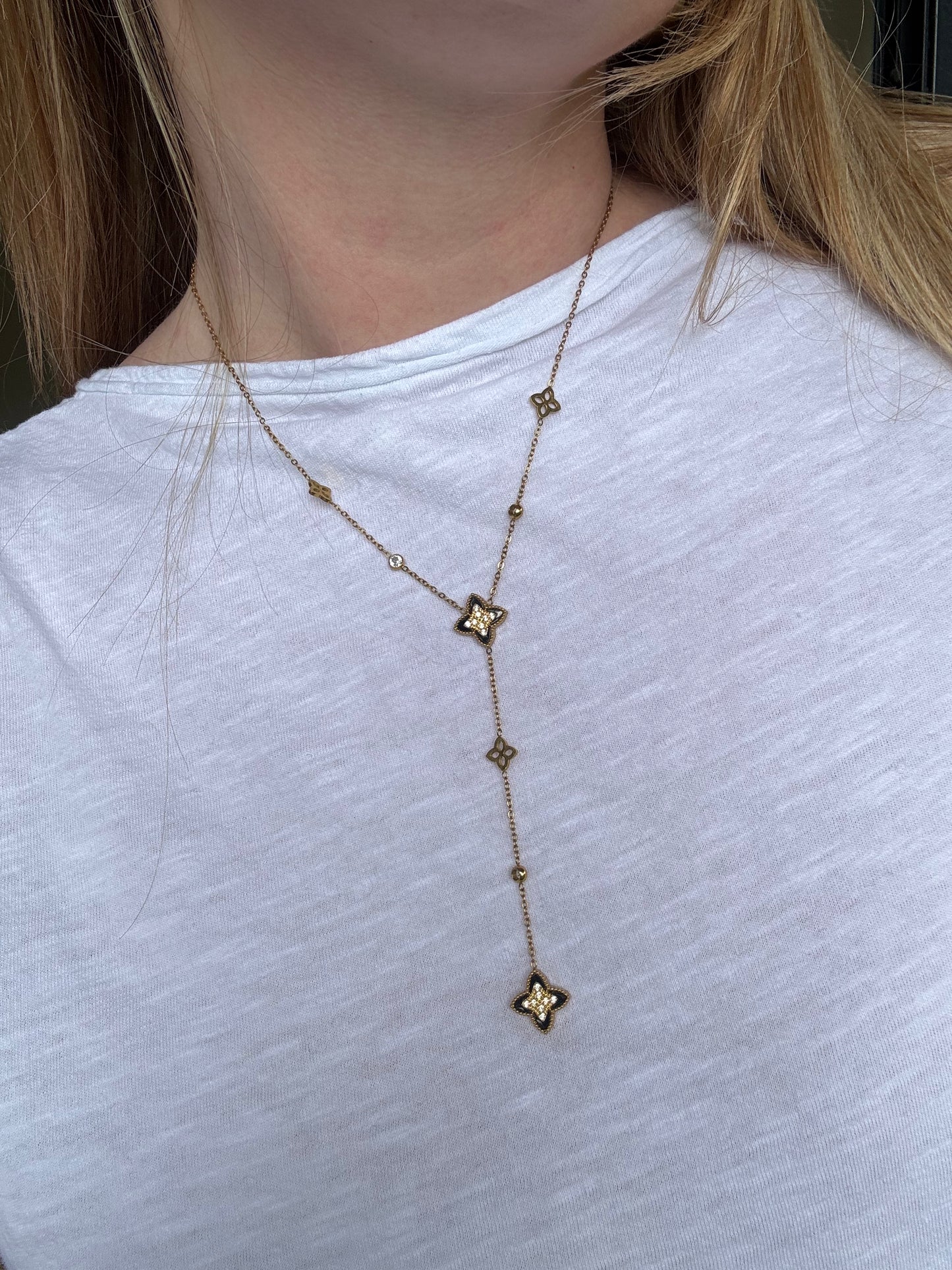 COLLIER JAYNA