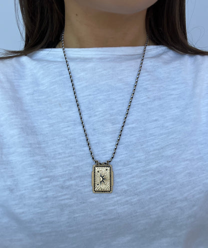 COLLIER JO