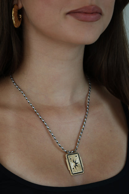Collier Jo