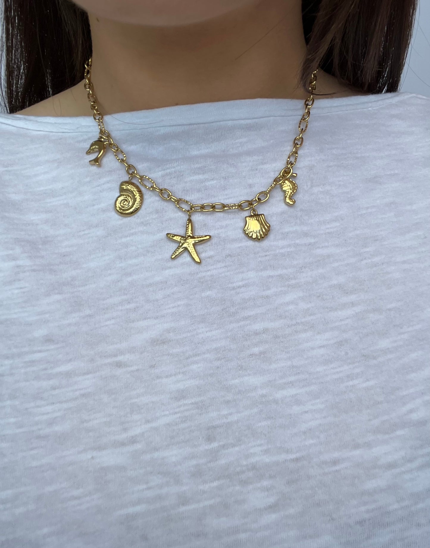 COLLIER ALICE