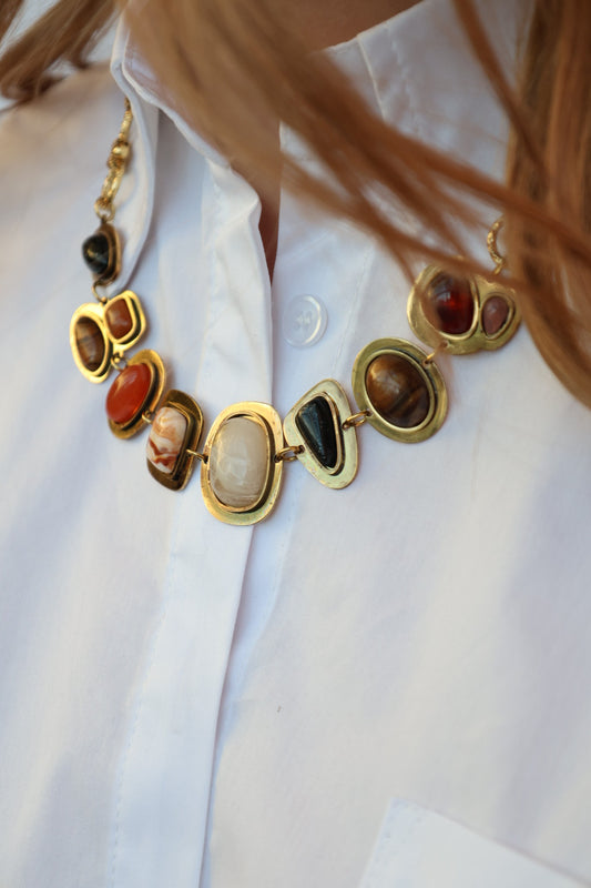 COLLIER VAEA