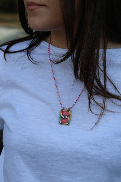 COLLIER JO