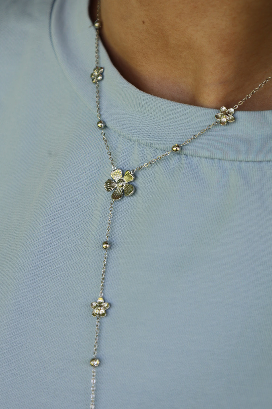 COLLIER AINA