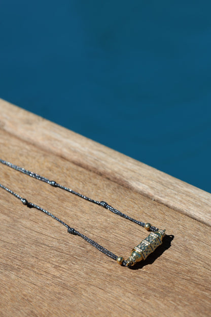 COLLIER KAYA
