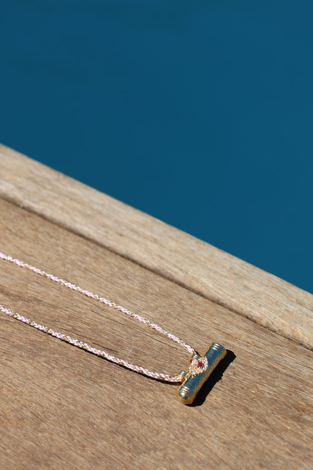 COLLIER LUCAS